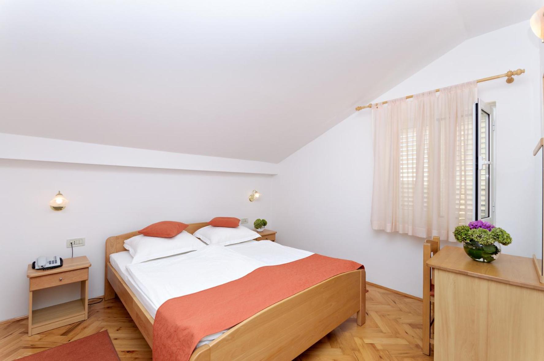 Hotel Epario Lopar Exterior photo