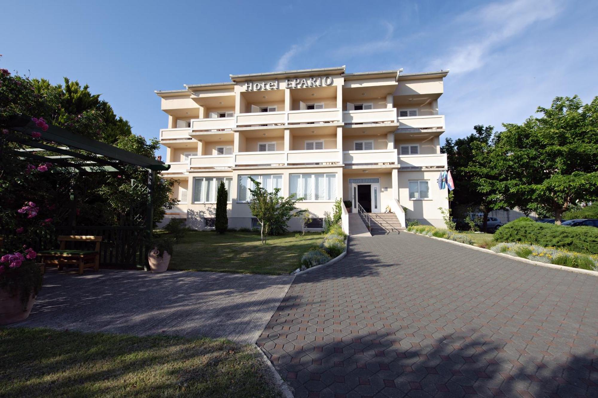 Hotel Epario Lopar Exterior photo